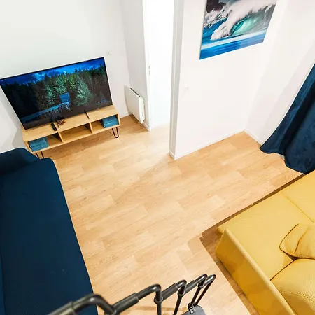 Loft 4 Bedroom Montmartre Pigalle Ac By Lcc Agency