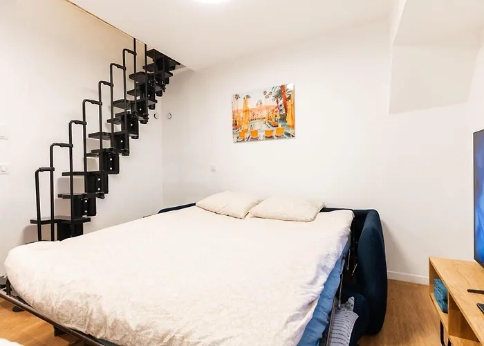 شقة Loft 4 Bedroom Montmartre Pigalle Ac By Lcc Agency