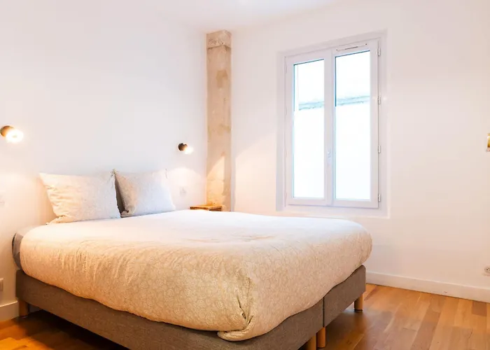 Loft 4 Bedroom Montmartre Pigalle Ac By Lcc Agency شقة *