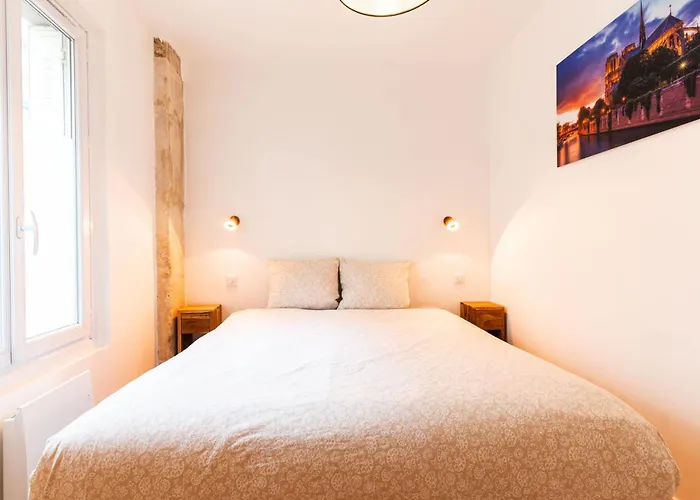 Loft 4 Bedroom Montmartre Pigalle Ac By Lcc Agency شقة *