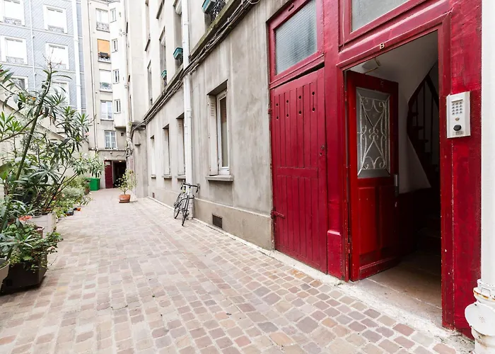 Loft 4 Bedroom Montmartre Pigalle Ac By Lcc Agency *