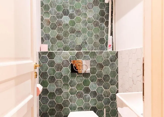 Loft 4 Bedroom Montmartre Pigalle Ac By Lcc Agency شقة باريس